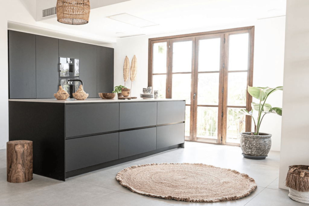 découvrez nos conseils pratiques pour un désencombrement efficace de votre maison. apprenez à trier, organiser et simplifier votre espace de vie, tout en favorisant un environnement apaisant et ordonné.