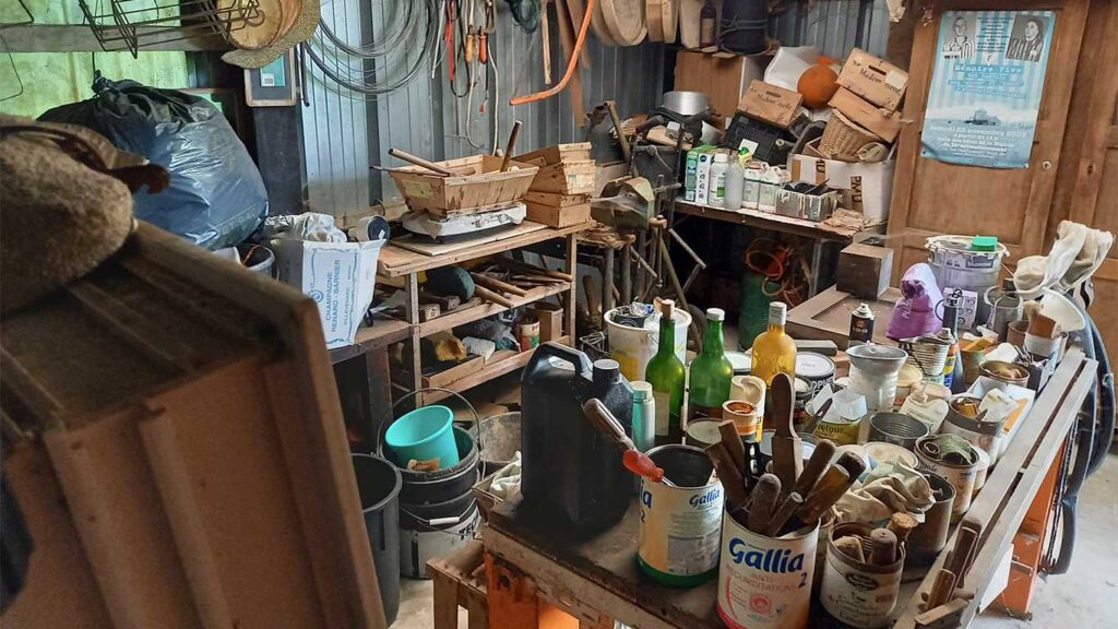 obtenez rapidement et facilement un devis pour le débarras de votre maison. profitez d'un service professionnel, fiable et adapté à vos besoins pour un espace de vie dégagé et en ordre.